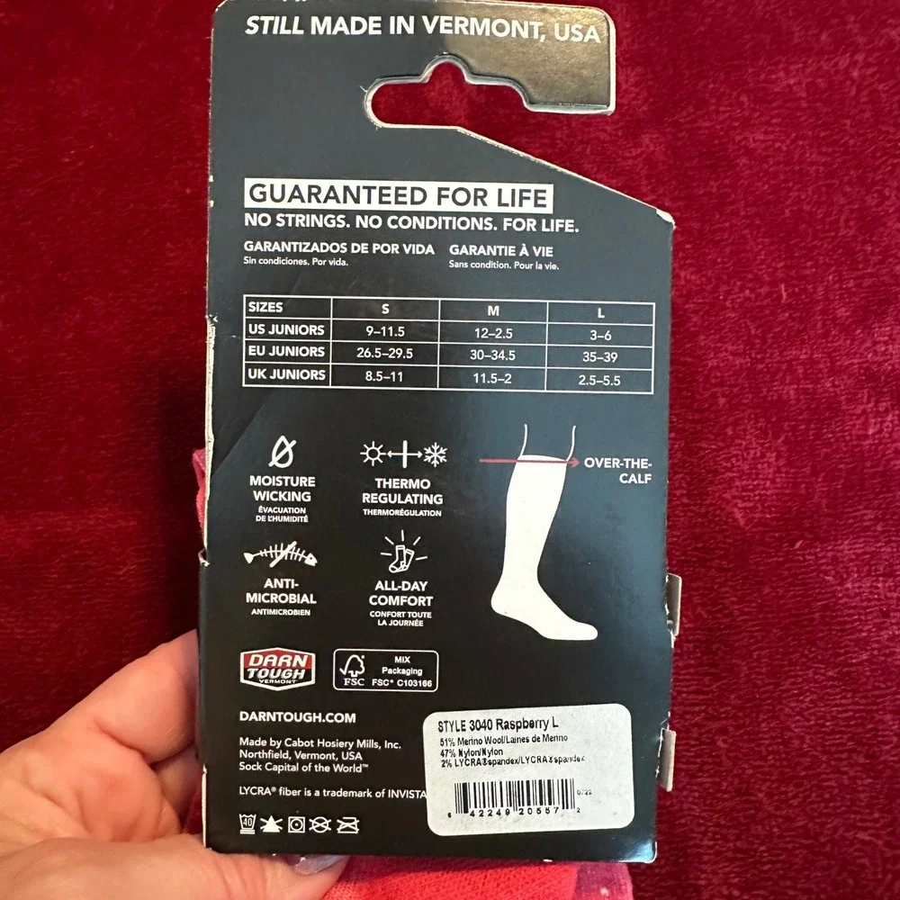 Darn Tough Jr Magic‎ Mountain Unicorn Socks Over-the-Calf Raspberry Large 3-6